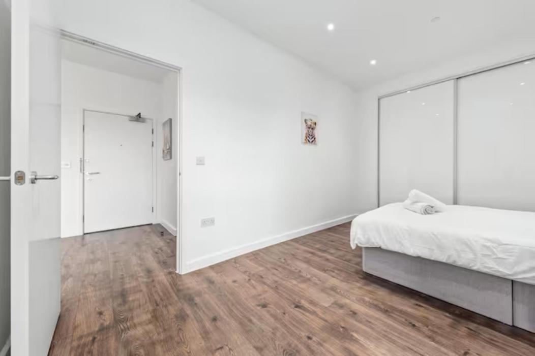Stylish London 1Br Flat 15Min To Londonbridge Dp16 Apartment Croydon Bagian luar foto