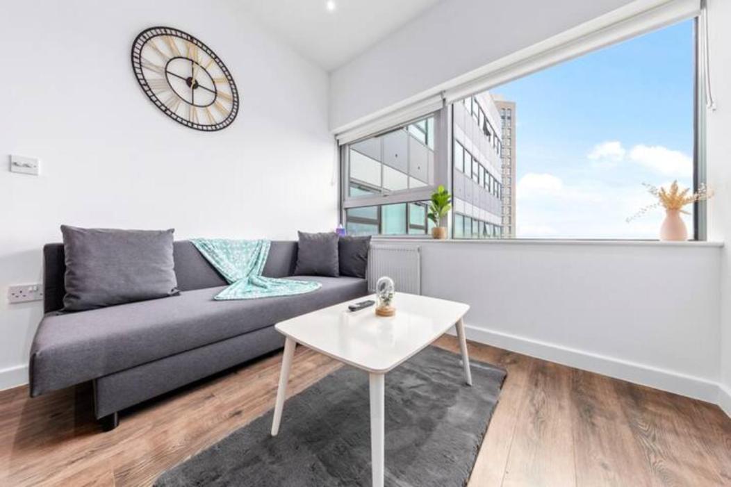 Stylish London 1Br Flat 15Min To Londonbridge Dp16 Apartment Croydon Bagian luar foto